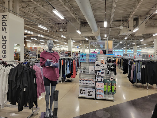 Department Store «Nordstrom Rack at Baldwin Commons», reviews and photos, 4852 S Baldwin Rd, Lake Orion, MI 48359, USA