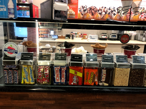 Ice Cream Shop «Cold Stone Creamery», reviews and photos, 1570 S Harbor Blvd, Anaheim, CA 92802, USA