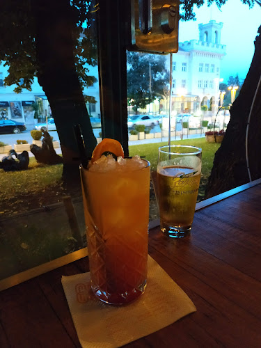 23. Cafe Joy Happiness - Кафене