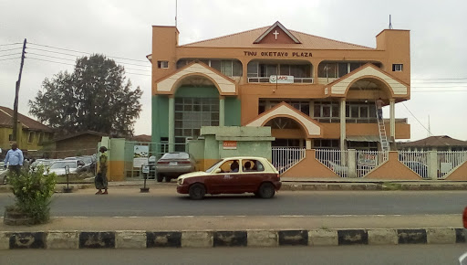 Tinu Oketayo Plaza, Obafemi Awolowo Road, Oke Ado, Ibadan, Oyo, Nigeria, Loan Agency, state Oyo