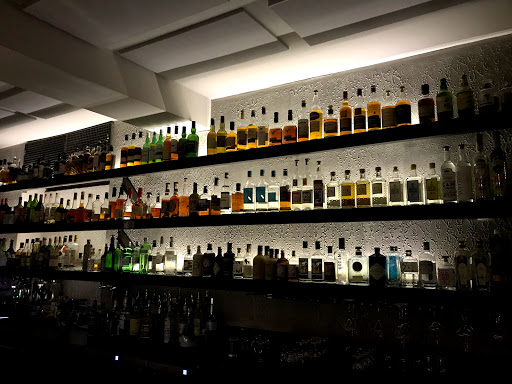 Lennart Bar