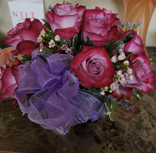 Florist «Sweet William & Thyme», reviews and photos, 19 E Railroad Ave, Jamesburg, NJ 08831, USA