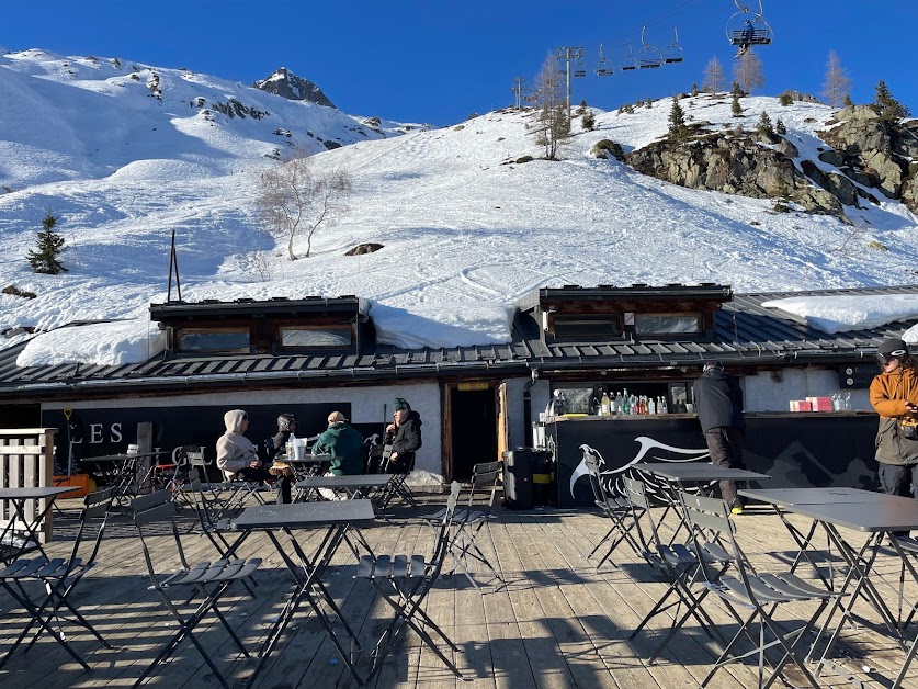 Les deux aigles à Chamonix-Mont-Blanc