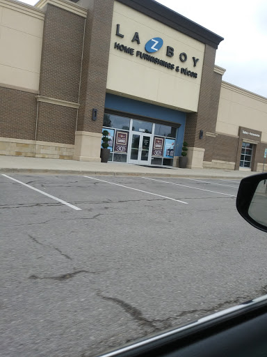Furniture Store «La-Z-Boy Furniture Galleries», reviews and photos, 8600 NE Flintlock Rd, Kansas City, MO 64157, USA