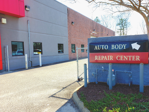 Used Car Dealer «Pomoco Auto Body Repair Center», reviews and photos, 12627 Jefferson Ave, Newport News, VA 23602, USA