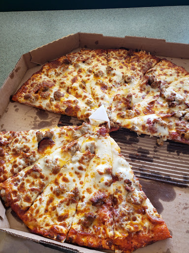 Pizza Restaurant «Round Table Pizza», reviews and photos, 14020 SE Petrovitsky Rd, Renton, WA 98058, USA