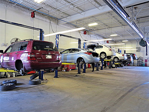 Tire Shop «Sullivan Tire & Auto Service», reviews and photos, 225-237 Boston Post Rd W, Marlborough, MA 01752, USA