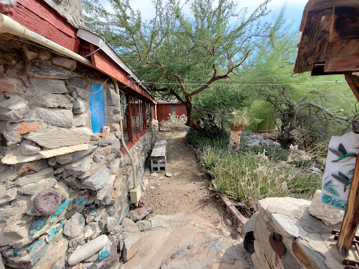 Castle «Mystery Castle», reviews and photos, 800 E Mineral Rd, Phoenix, AZ 85042, USA