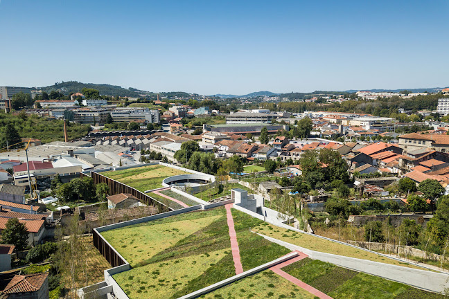 Avaliações doParque de Estacionamento de Camões em Guimarães - Estacionamento