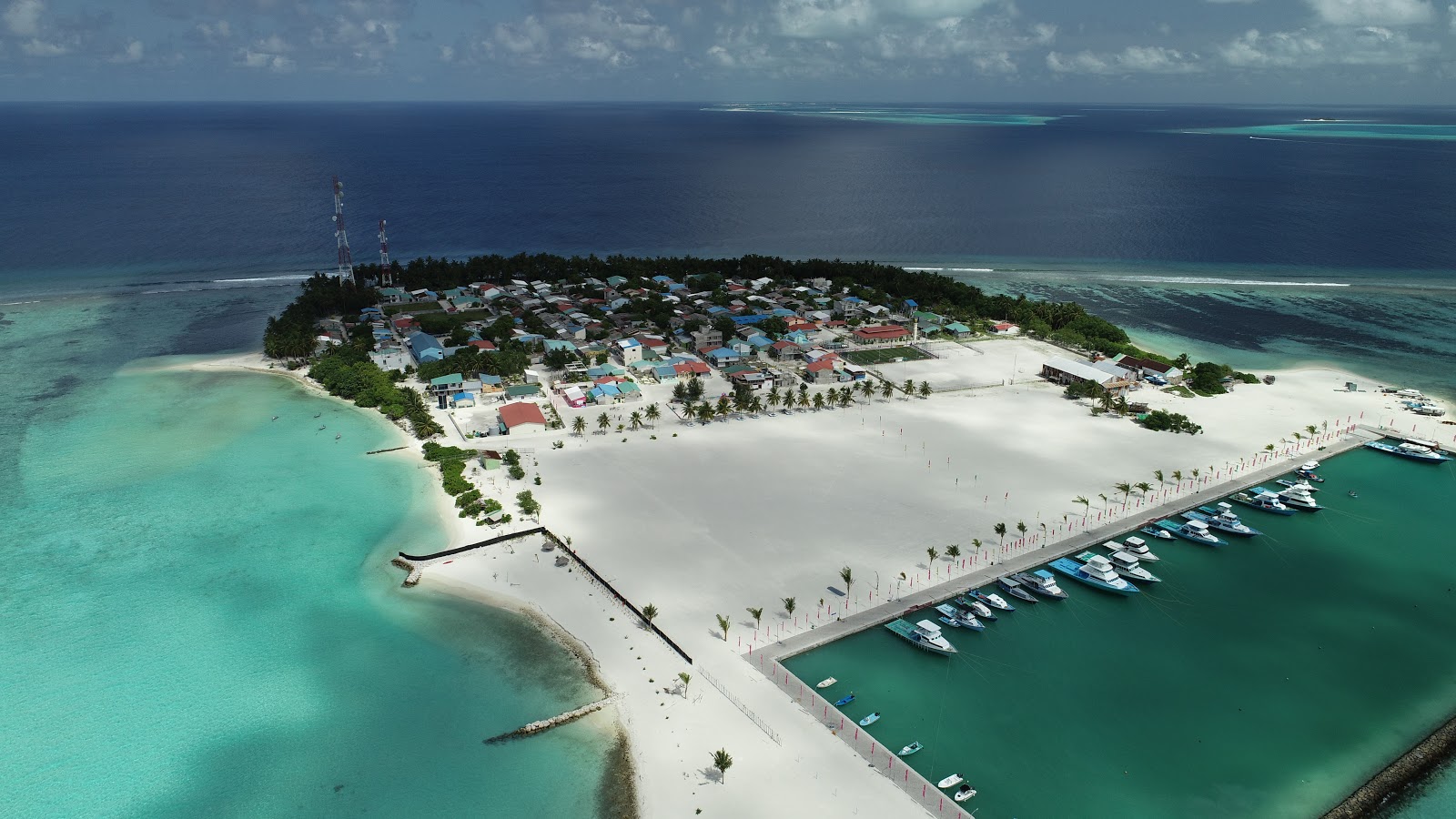 Gaafaru Beach'in fotoğrafı orta koylar ile birlikte