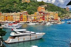 Italian Yacht Club image