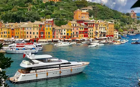 Italian Yacht Club image