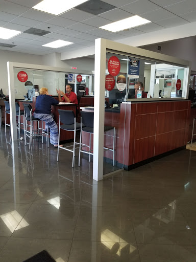 Toyota Dealer «Toyota of North Miami», reviews and photos, 16600 NW 2nd Ave, Miami, FL 33169, USA