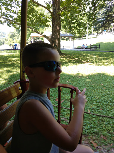 Golf Course «Steele Creek Park Golf Course», reviews and photos, 20 Little Ln, Bristol, TN 37620, USA