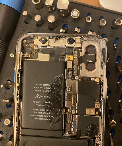 Phone Repair Service «The Fix - Mobile Phone & Tablet Repair», reviews and photos, 1500 New Britain Ave, West Hartford, CT 06110, USA