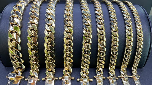 Jeweler «Five Star Jewelers», reviews and photos, 1738 W 49th St #2, Hialeah, FL 33012, USA