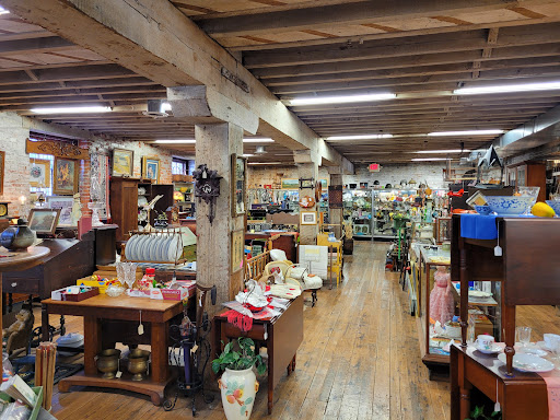 Rivertowne Antique Center