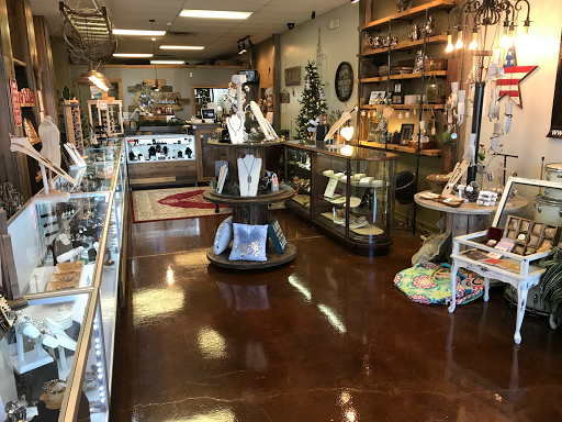 Gold Dealer «Gold & Co Boutique», reviews and photos, 387 W Main St A, Hendersonville, TN 37075, USA