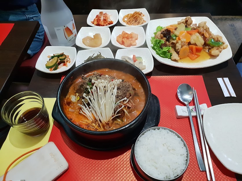 Sambuja - Restaurant Coréen 삼부자 식당 Paris