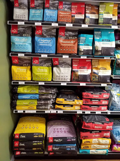 Pet Supply Store «EarthWise Pet Supply - Richardson», reviews and photos, 1310 W Campbell Rd #128, Richardson, TX 75080, USA