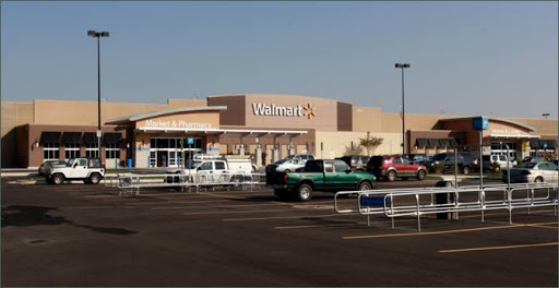 Department Store «Walmart Supercenter», reviews and photos, 16375 Merchants Ln, King George, VA 22485, USA
