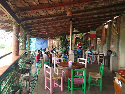 Restaurante Mr Jalapeño - Carr. Estatal el Grullo-Ciudad Guzman 4300, Oriente Segunda Secc, 48740 El Grullo, Jal., Mexico