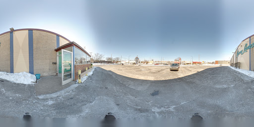 Bowling Alley «Luxury Lanes & Lounge Inc», reviews and photos, 600 E 9 Mile Rd, Ferndale, MI 48220, USA