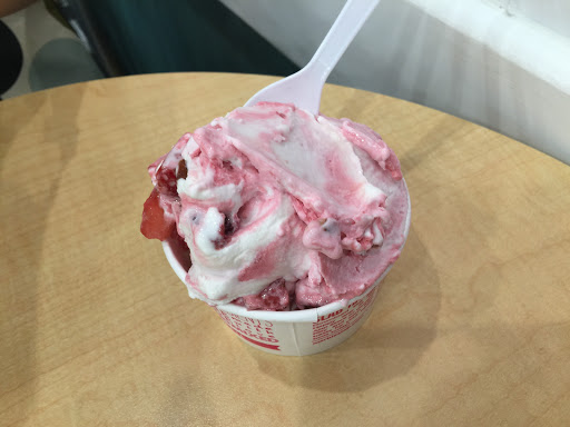 Ice Cream Shop «Marble Slab Creamery», reviews and photos, 1211 Savoy Plaza Ln, Savoy, IL 61874, USA