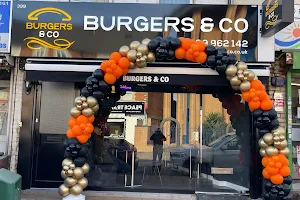 Burgers & Co. Reading image