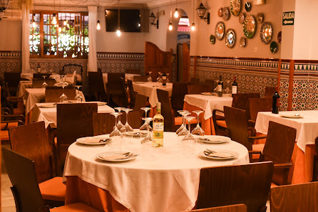 Restaurante Pizarro P.º de la Playa, 16, 11180 Alcalá de los Gazules, Cádiz, España