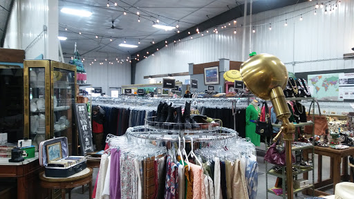 Non-Profit Organization «Drop Inn Resale Store Iowa City», reviews and photos, 1650 Sycamore St, Iowa City, IA 52240, USA