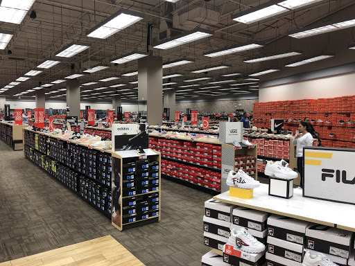 Shoe Store «Off Broadway Shoe Warehouse», reviews and photos, 4380 Ontario Mills Pkwy, Ontario, CA 91764, USA