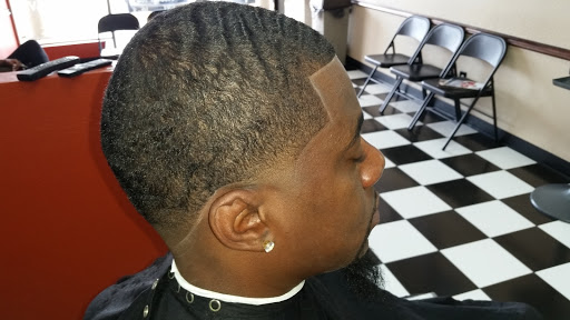 Barber Shop «Gifted Hands Barber Shop», reviews and photos, 5823 S Dale Mabry Hwy, Tampa, FL 33611, USA