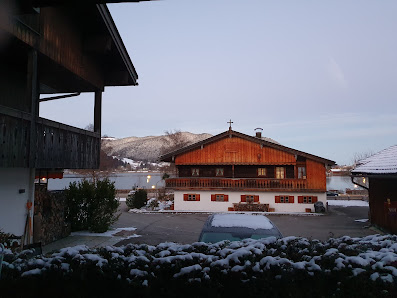 Ferienwohnungen Weindl am See (Gästehaus zum Weindl) Seestraße 24A, 83727 Schliersee, Deutschland