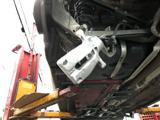 Auto Repair Shop «Blueridge Motor Works Inc.», reviews and photos, 1127 River Rd, Charlottesville, VA 22901, USA