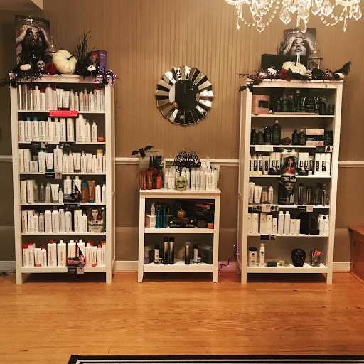 Hair Salon «Vanity Salon», reviews and photos, 531 Caroline St, Fredericksburg, VA 22401, USA