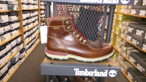 Shoe Store «The Barn Family Shoe Store», reviews and photos, 25 Kempton Pl, West Newton, MA 02465, USA