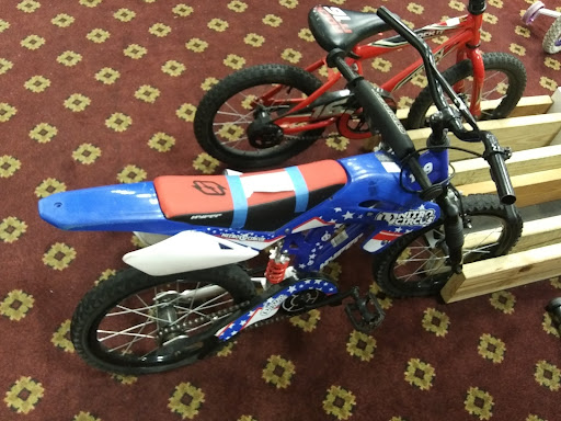 Thrift Store «Thrift Center Ministry», reviews and photos, 12875 Walsingham Rd, Largo, FL 33774, USA