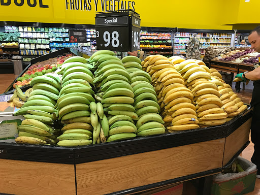 Grocery Store «Fresco y Más», reviews and photos, 1630 W 49th St, Hialeah, FL 33012, USA