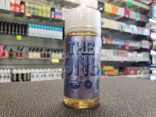 Tobacco Shop «Habits Vape & Smoke shop», reviews and photos, 8391 Folsom Blvd, Sacramento, CA 95826, USA