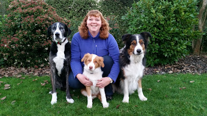 Julie Donovan Canine Behaviourist and Dog Trainer