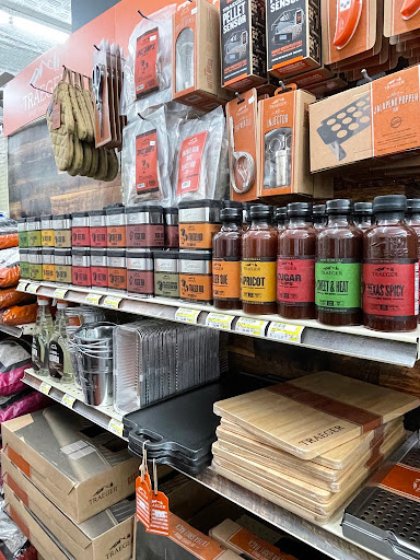 Hardware Store «Hemlock Hardware», reviews and photos, 1860 Post Rd, Fairfield, CT 06824, USA