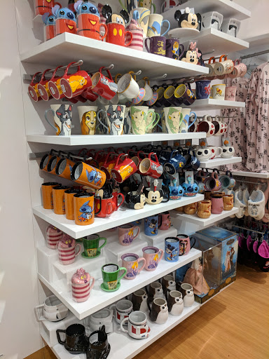 Toy Store «Disney Store», reviews and photos, 7527 Dadeland Mall Cir W, Miami, FL 33156, USA