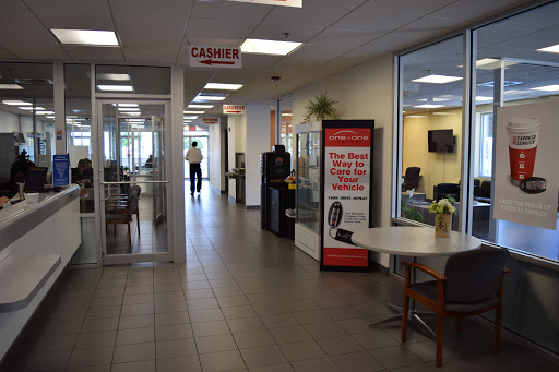 Nissan Dealer «DARCARS Nissan Rockville», reviews and photos, 15911 Indianola Dr, Rockville, MD 20855, USA