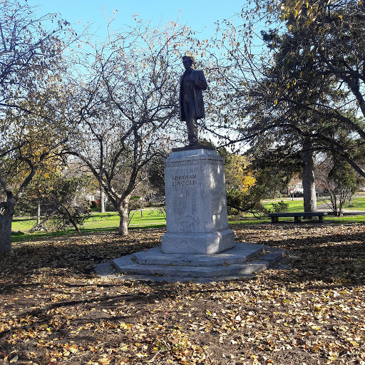 Park «Victory Memorial Parkway», reviews and photos, 4499 Victory Memorial Dr, Minneapolis, MN 55412, USA