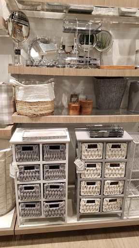 Department Store «HomeGoods», reviews and photos, 2718 Hylan Blvd, Staten Island, NY 10306, USA