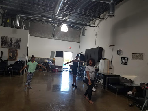 Barber Shop «Kingsmen Barber Shop», reviews and photos, 2620 Gus Thomasson Rd #104, Mesquite, TX 75150, USA