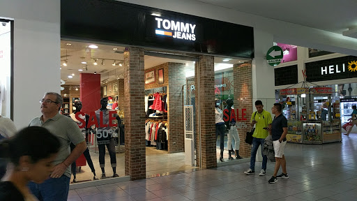 Tommy Jeans