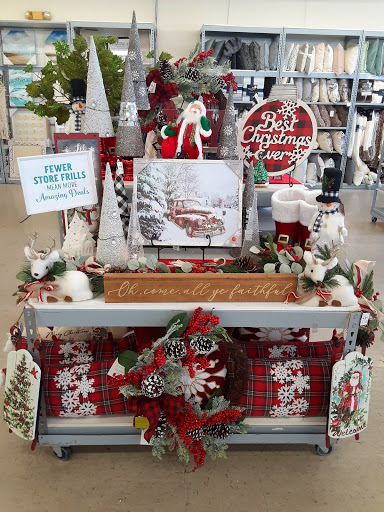 Home Goods Store «Tuesday Morning», reviews and photos, 6808 Huebner Rd, San Antonio, TX 78238, USA