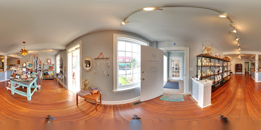 Massage Therapist «Sacred Waters Holistic Spa & Boutique», reviews and photos, 3319 W Cary St, Richmond, VA 23221, USA